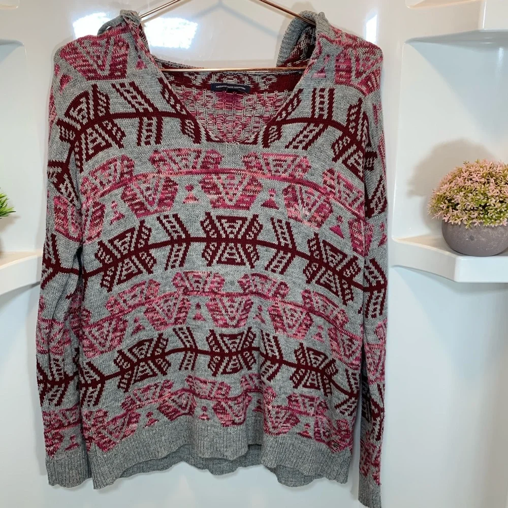 American Eagle Tribal Hooded‎ Sweater